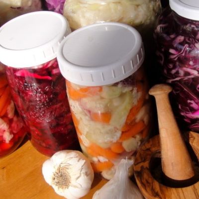 Fermented-foods-balance-complementary-medicine